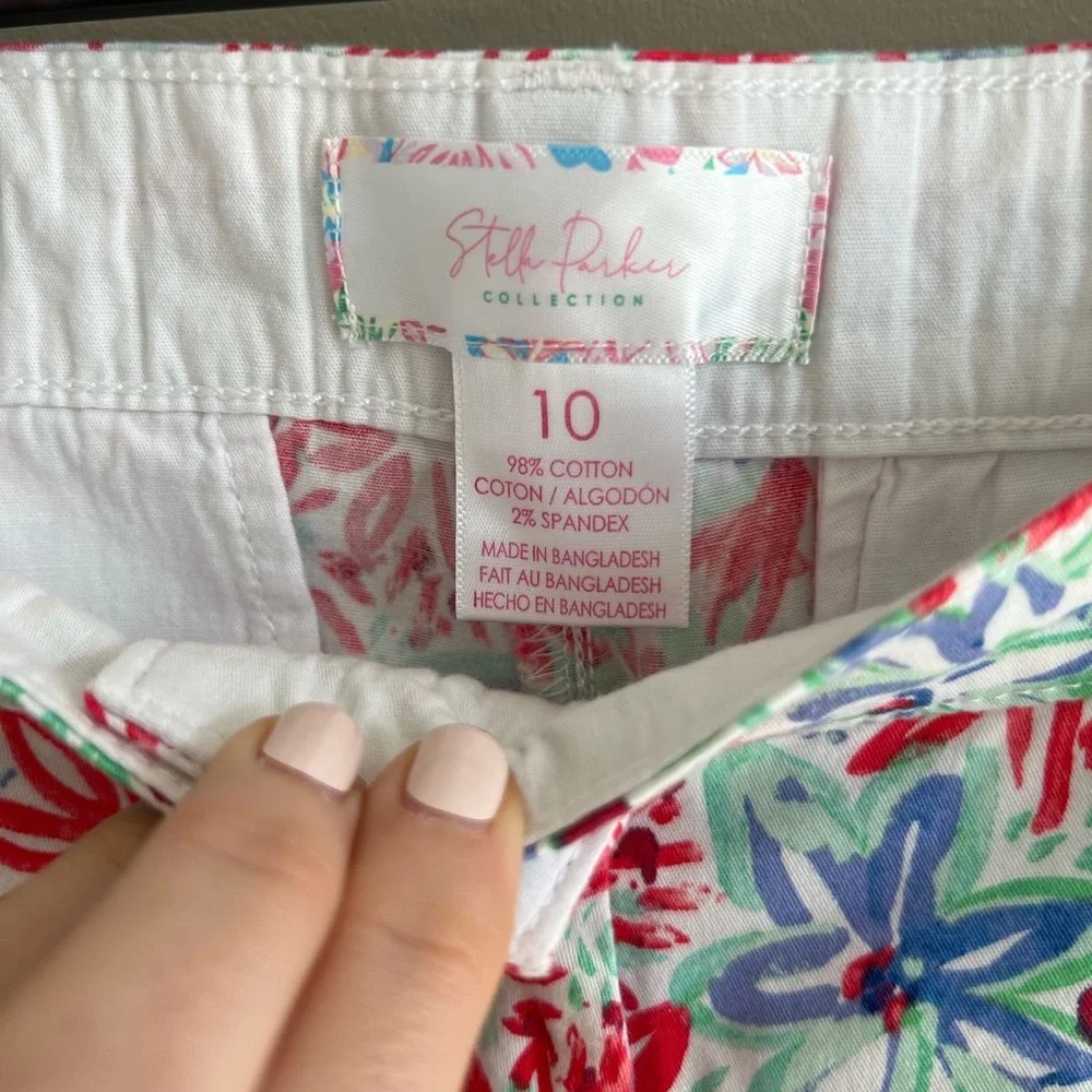 NWT Stella Parker women’s floral blue green cotton blend shorts size 10